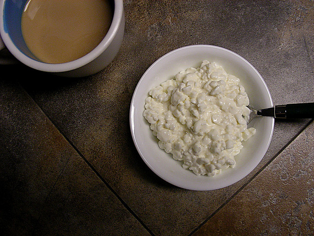 Cottage cheese and coffee